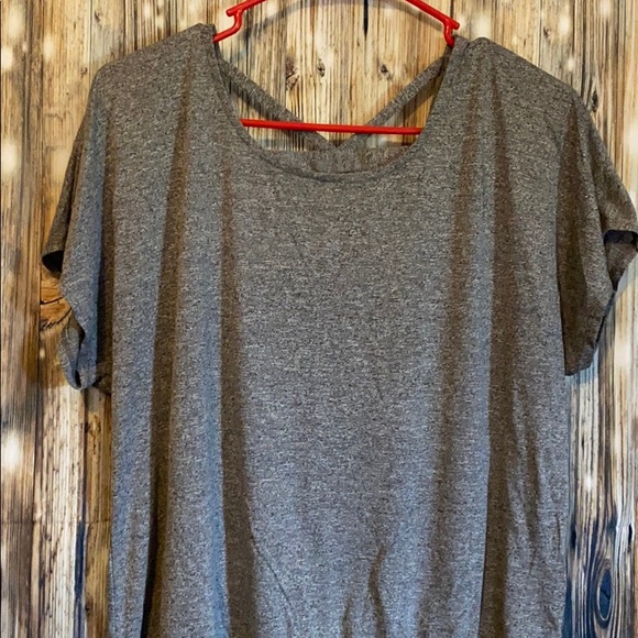 Shirt - Picture 2 of 4